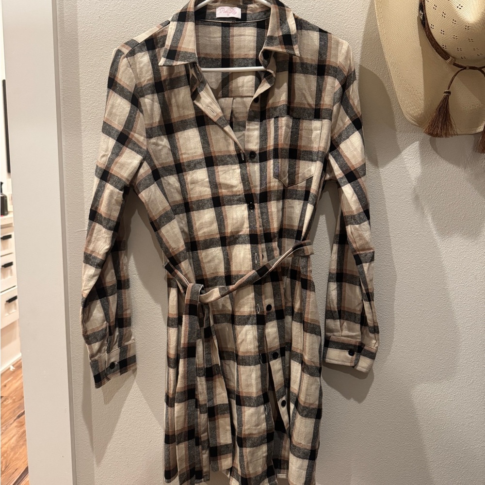 Pink Lily Flannel Casal Button Down Shirt Dress w/ Tie - Medium